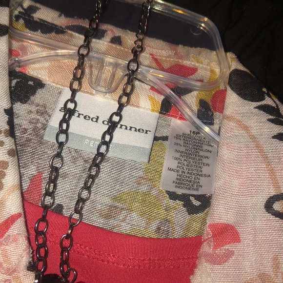 Blouse - Picture 3 of 4